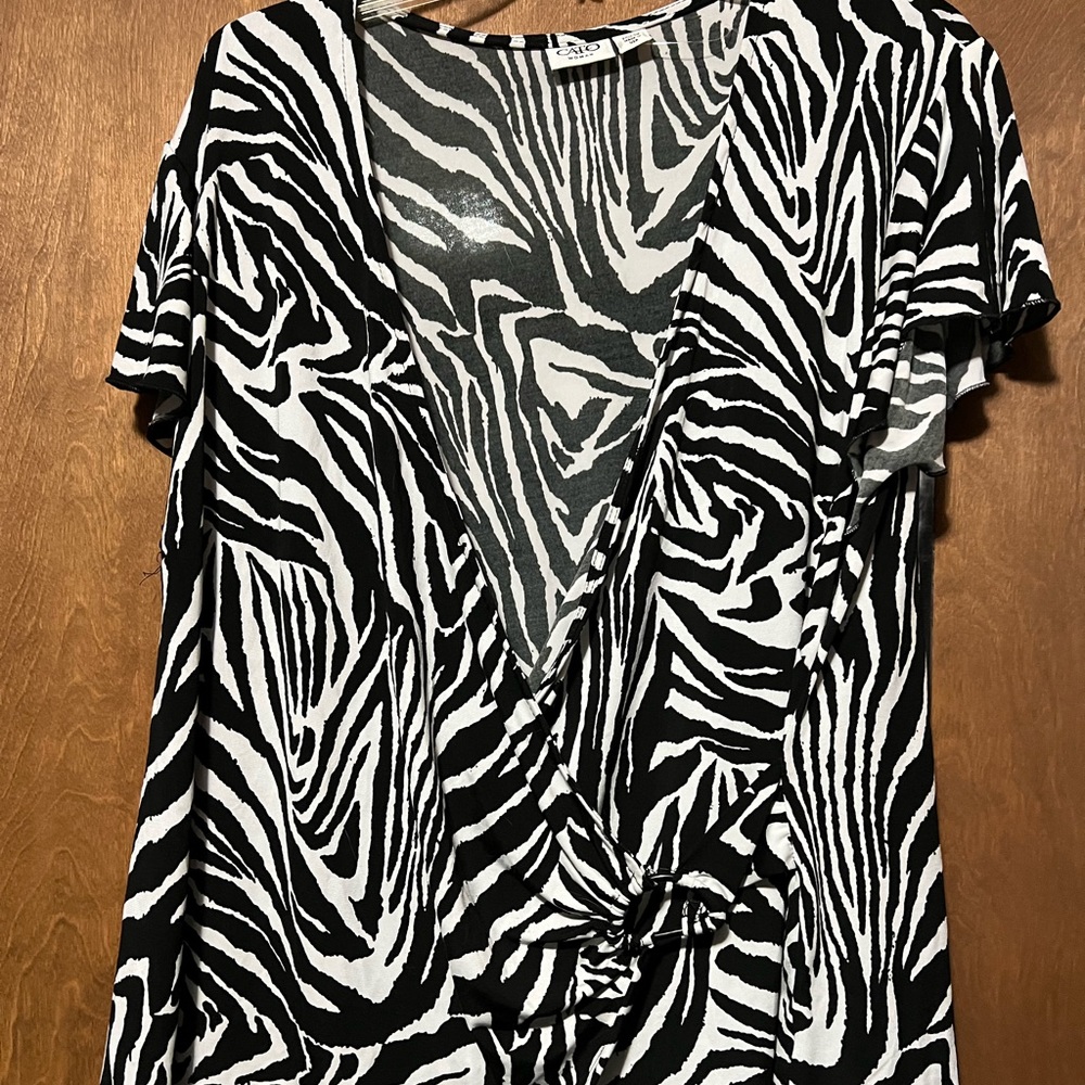 Cato 22/24 zebra print top